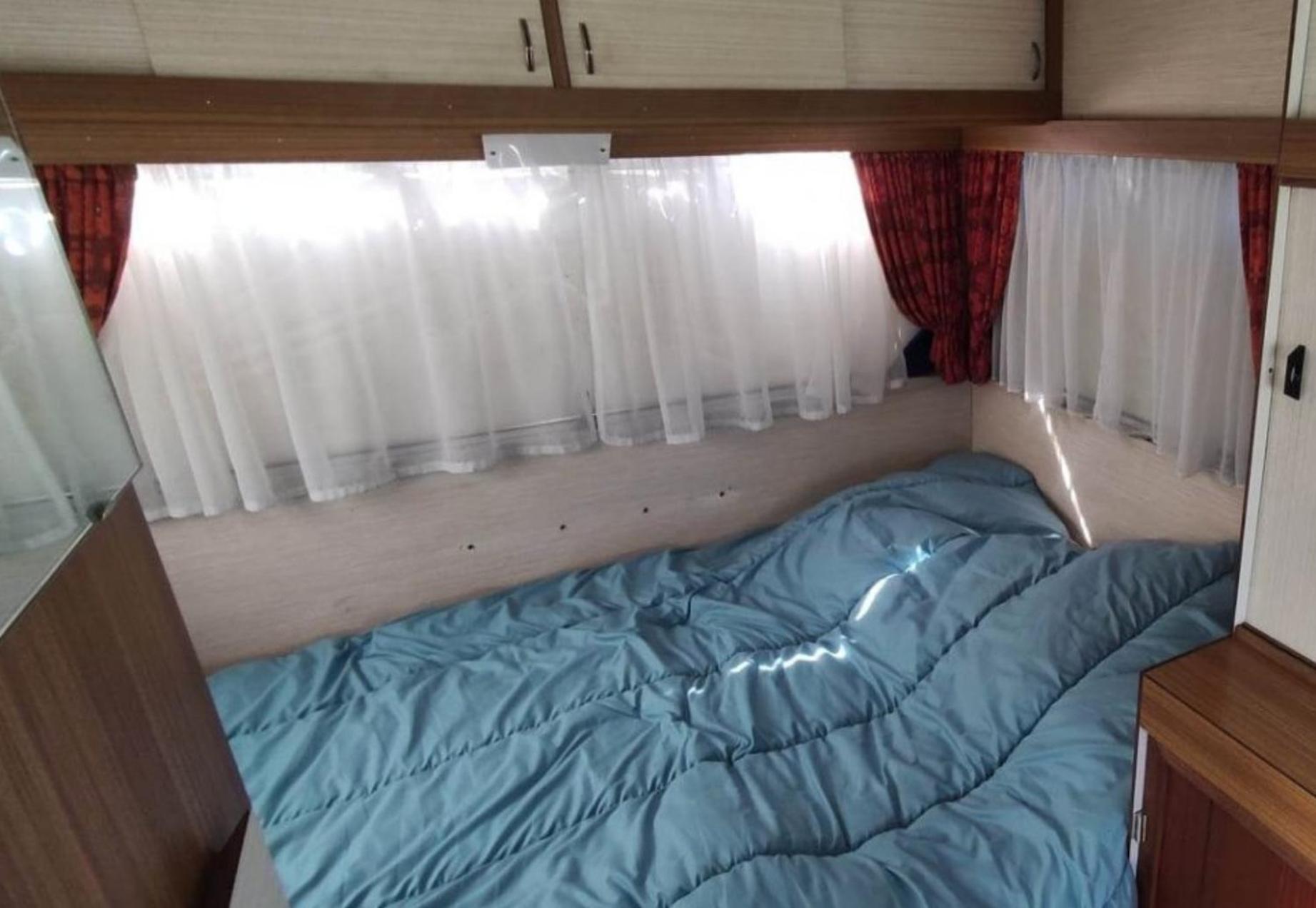 Camping Le Val Aux Fees - Broceliande Concoret Екстериор снимка