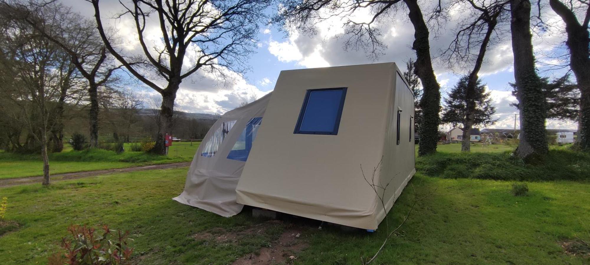 Camping Le Val Aux Fees - Broceliande Concoret Екстериор снимка