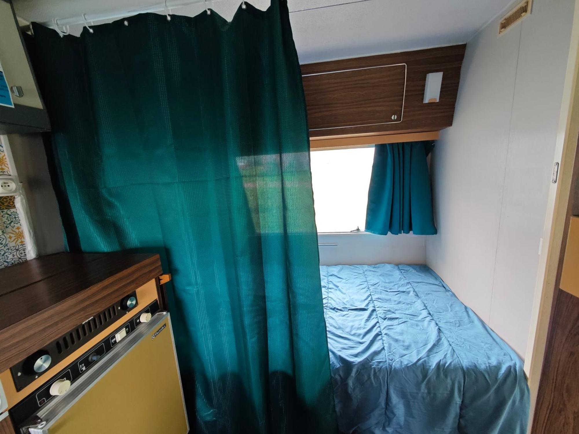 Camping Le Val Aux Fees - Broceliande Concoret Екстериор снимка
