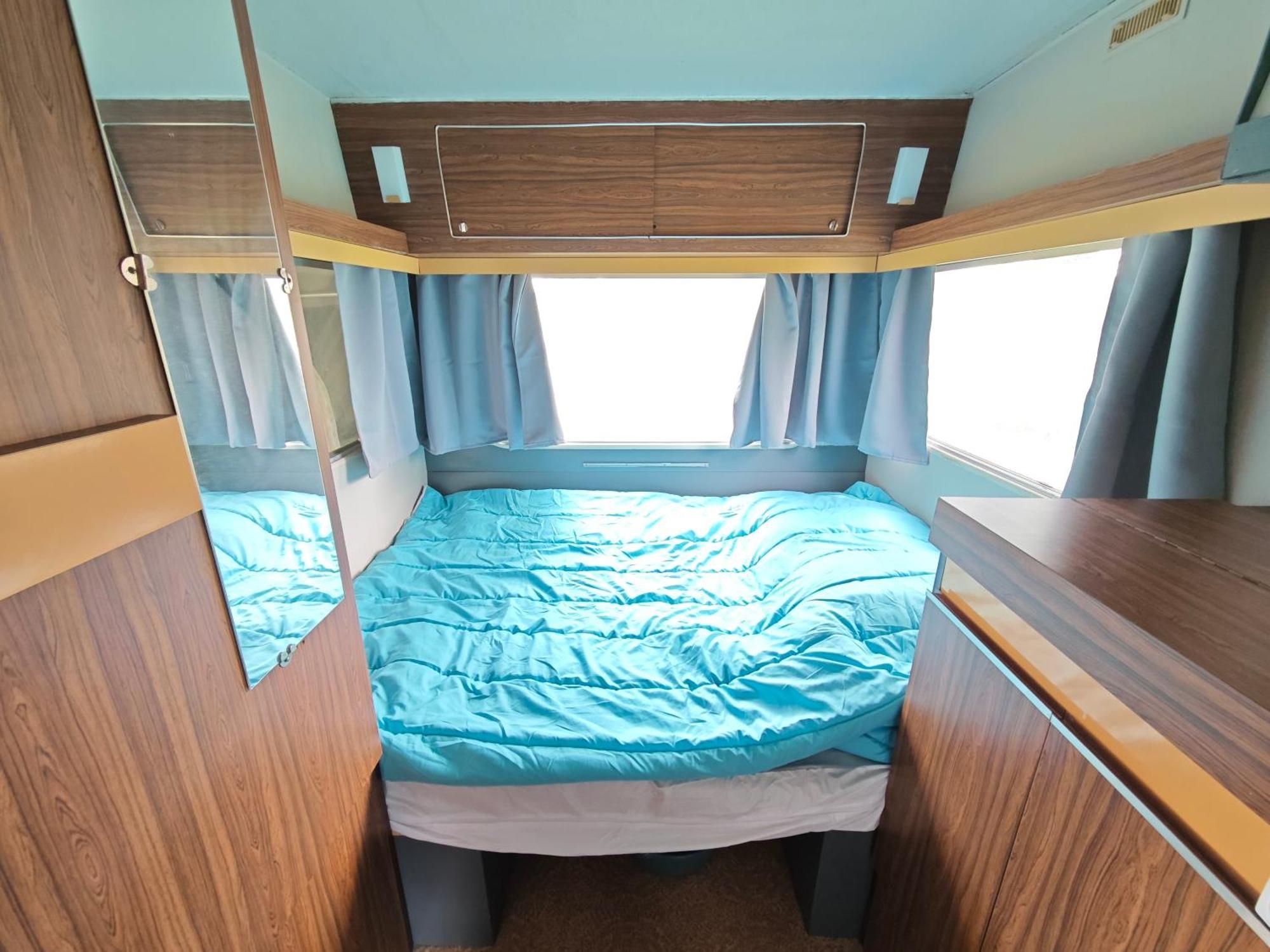 Camping Le Val Aux Fees - Broceliande Concoret Екстериор снимка